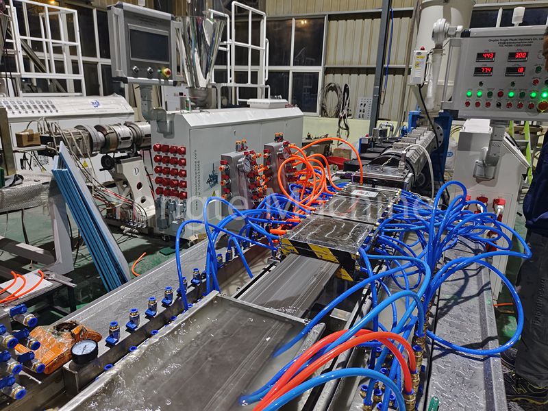 Plastične mašine yongte: Transformacija otpadnih plastike, pobjeda za zaštitu okoliša i koristi