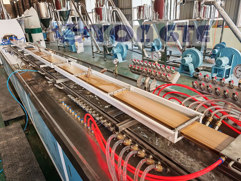 Globalna potražnja za podovima otpornim na plamen se zagrijava; Yongte Plastics Machinery se širi na prekomorska tržišta