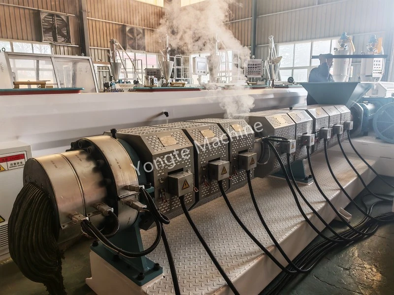 Narudžba za paralelni ekstruder s dva vijka za reciklažu otpadnog filma u Africi