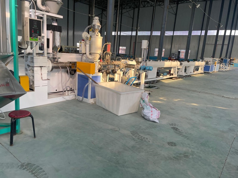 20mm-110mm STAKLO PPR PPR pukovnice za izradu cijevi