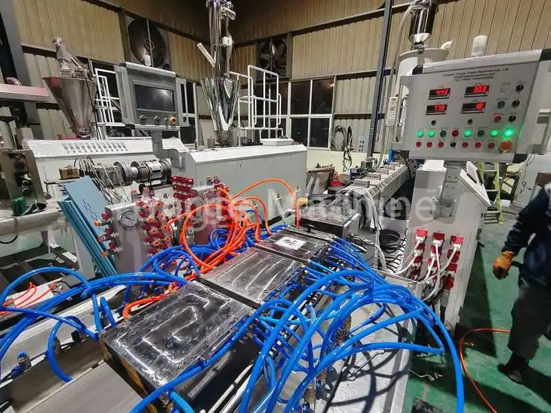 calibrators of plastic lumber panel making machine