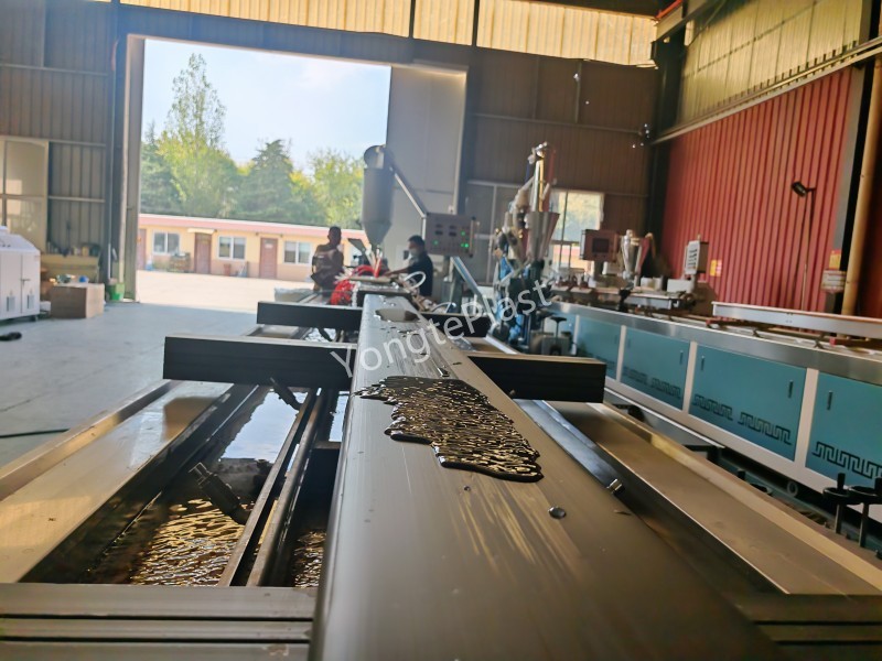 Plastic Lumber Making Machine