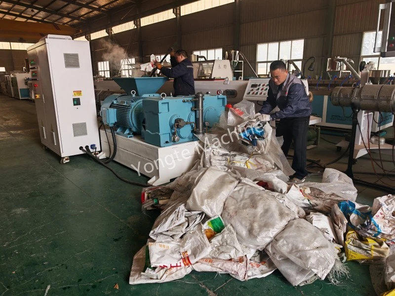 Paralelni ekstruder s dvostrukim vijkom za recikliranje plastične folije u Africi