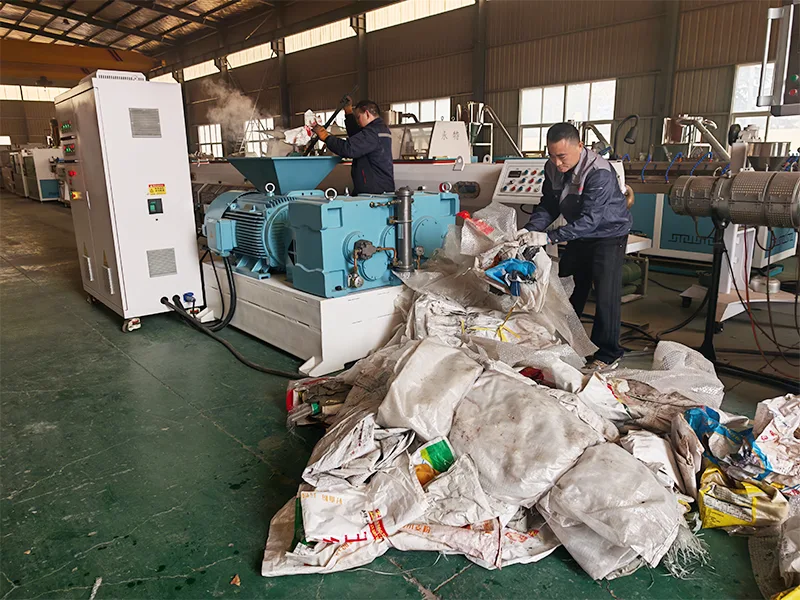 Yongte prilagođeno rješenje za recikliranje i recikliranje plastičnog otpada za afričke klijente
